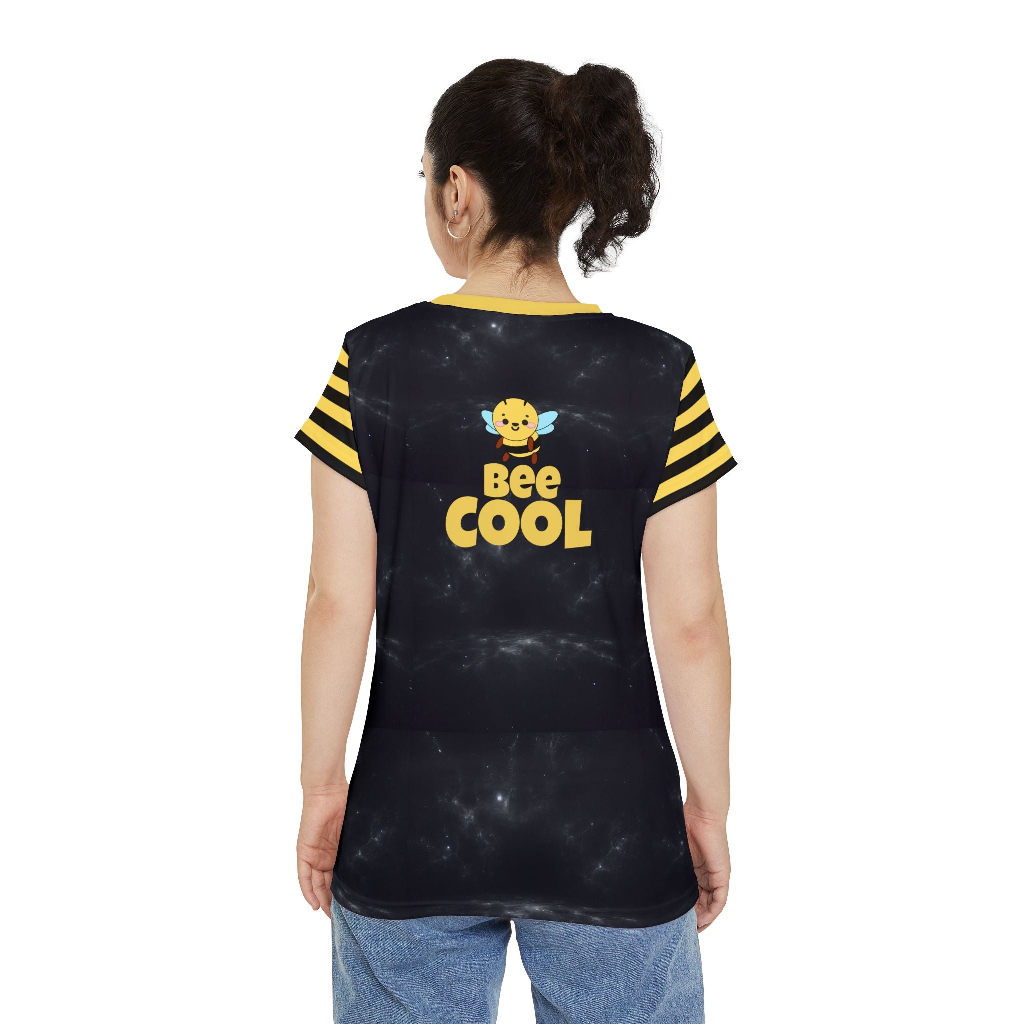 Kawaii Bee Cool Women's Short Sleeve Shirt - Cute Bee Design, Summer Top, Trendy Tee, Gift for Her, Graphic T-Shirt