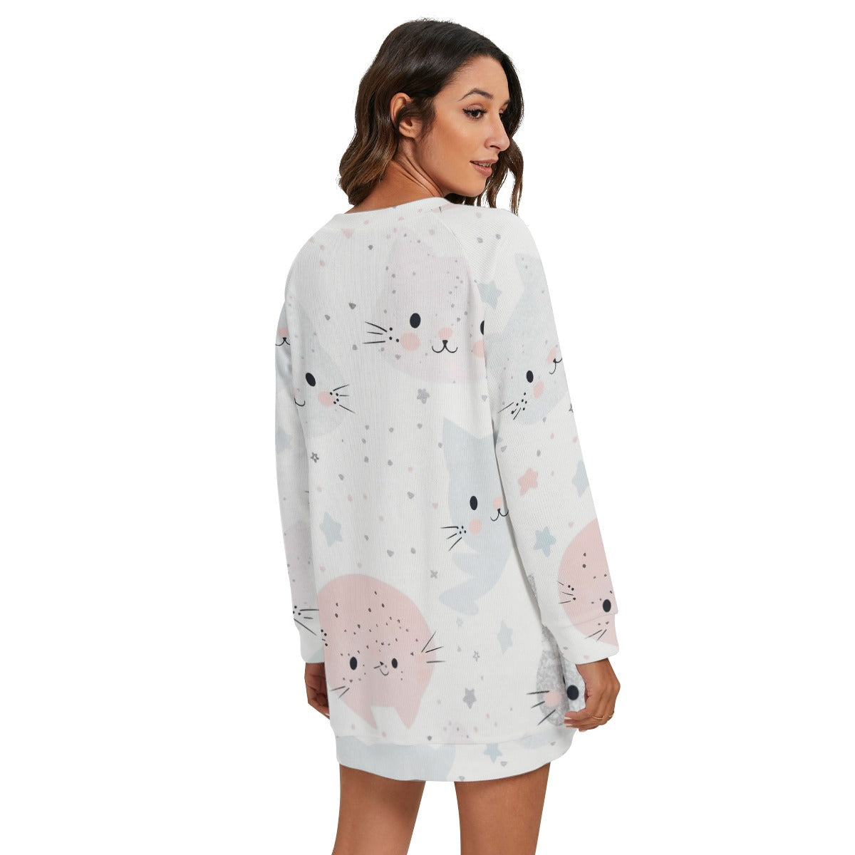 Women's Pastel Kawaii Kitty Round Neck Raglan Sleeve Sweater | Polyester