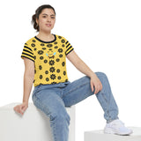 Kawaii Bee Women's Short Sleeve Shirt - Cute Yellow and Black Floral Top - Fun Honeybee T-Shirt