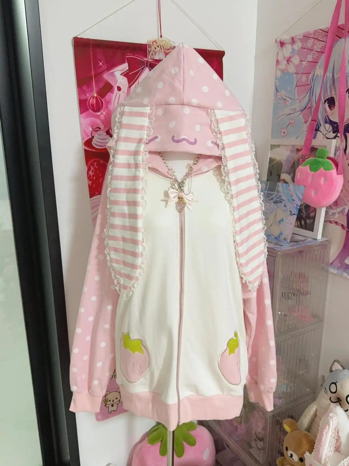 Japanese Kawaii Strawberry Hoodie – Women’s Pink Patchwork Lace Polka Dot Overcoat | Sweet Loose Autumn Coat 2025