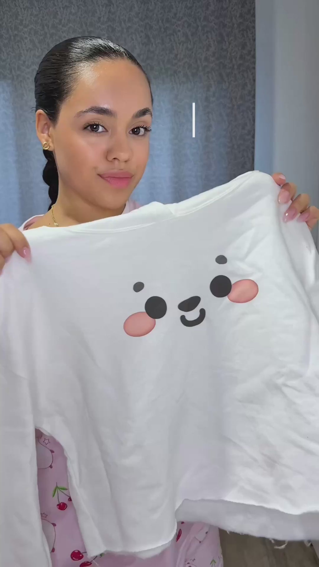 Kawaii Face Crop Hoodie - Cute Anime Sweatshirt, Japanese Style Pullover, Harajuku Fashion Jumper, Graphic Print Cropped Hoody, Pastel Anime