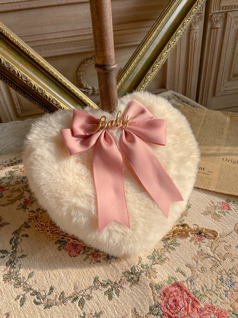 Lolita Love Heart Plush Hand-Carrying Bag