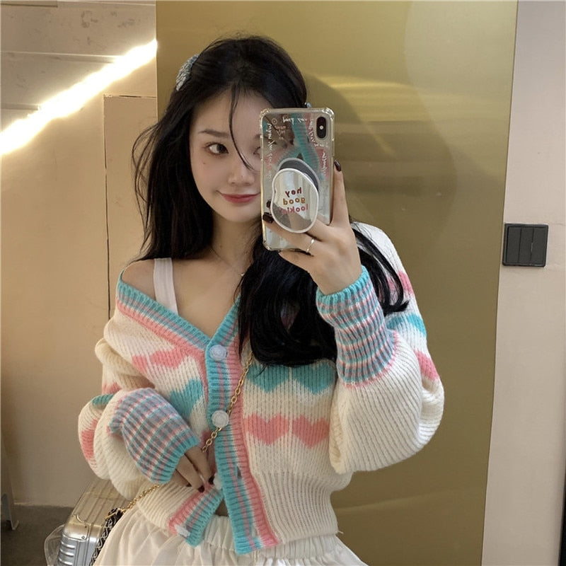 Sweet Heart V-neck White Cardigan