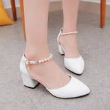 Pink/White feminine sandals with pearl band
